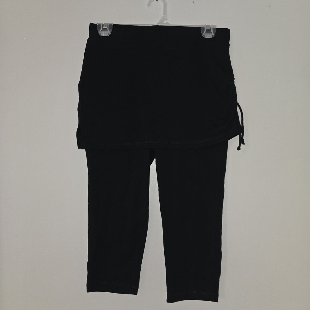 Xersion Black Skort Capri Leggings for Women